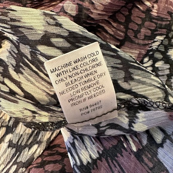 Travel Smith Womens Purple Print Semi Sheer Scoop Neck Long Sleeve Blouse Size M - Picture 7 of 7
